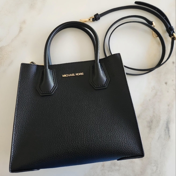 NWOT! Michael Kors Black Women's Convertible Crossbody Bag-NWOT - Picture 2 of 12